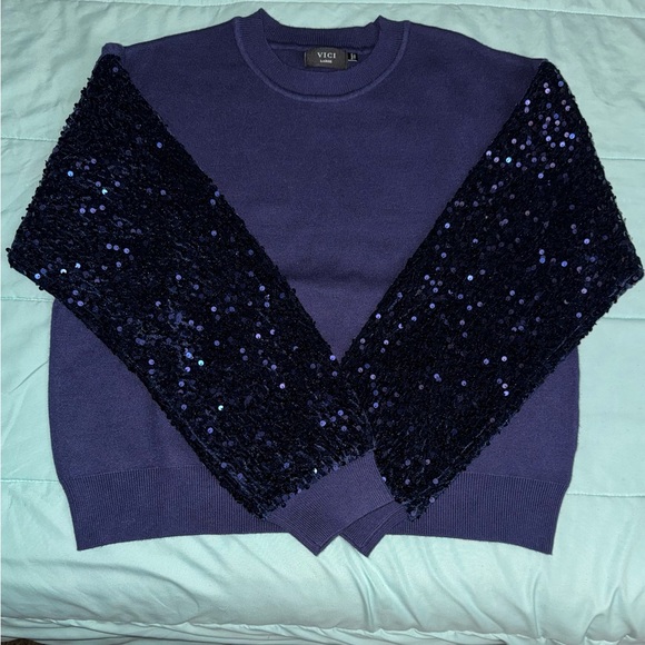 Vici Sweaters - NWOT Sequin Sweater